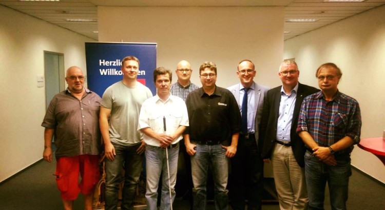 Thomas Baum, Jörg Vieweg (MdLs) und dem neuen Vorstand der AGS-Ostsachsen v.l.: Michael Bäuerle (Dresden), Thomas Böttcher (Dresden), Mike Thomas (KV Görlitz), Konrad Skatula (KV Bautzen), Ron Eckhardt (Bannewitz-Vorsitzender), Andreas Hermann (KV Görlitz)